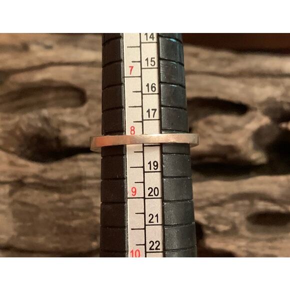 Sterling Silver and  Cubic Zirconia Ring Size 8 - Picture 6 of 6